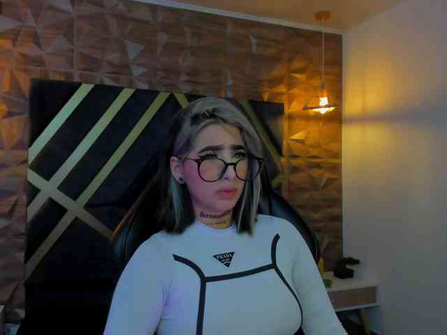Alahia-Dangelo webcam
