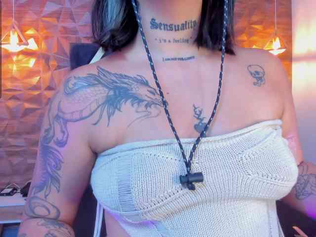 Alahia-Dangelo webcam