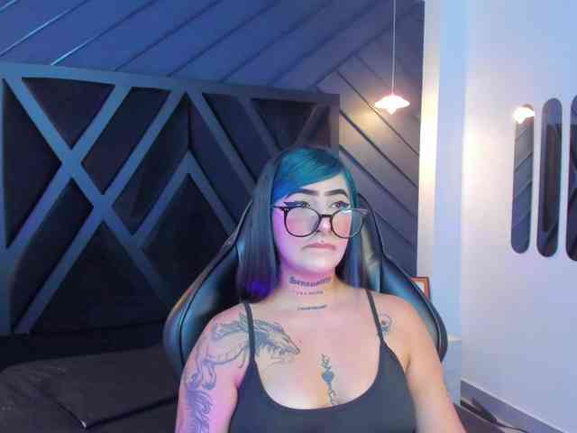 Alahia-Dangelo webcam