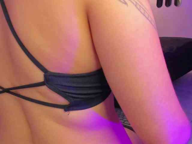 Alahia-Dangelo webcam