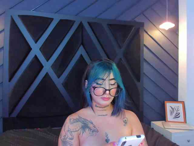 Alahia-Dangelo webcam