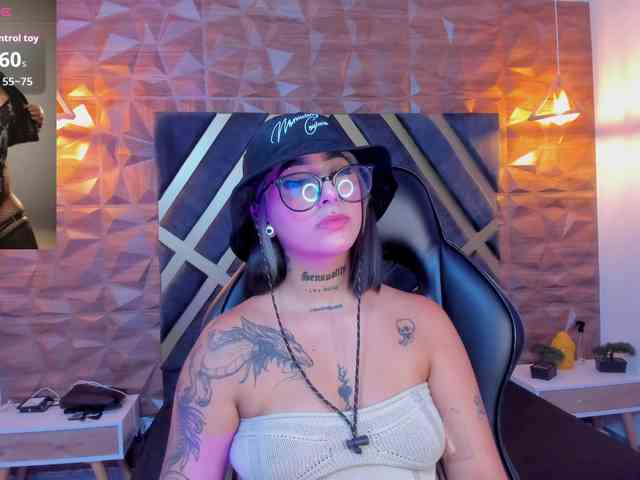 Alahia-Dangelo webcam