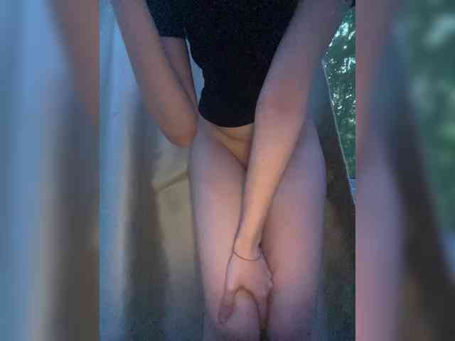 LilaPie webcam