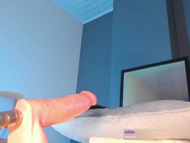 Melany-8's BongaCams show and profile