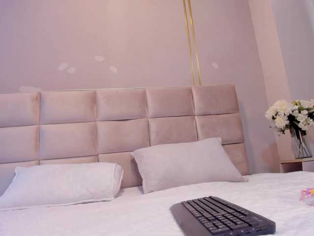 Melany-8's BongaCams show and profile