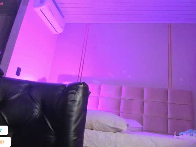 Melany-8's BongaCams show and profile