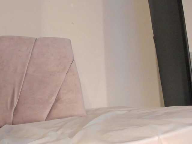 Melany-8's BongaCams show and profile