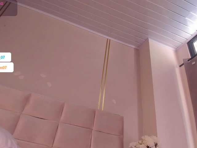 Melany-8's BongaCams show and profile