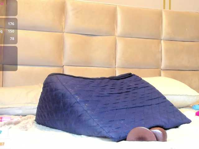 Melany-8's BongaCams show and profile