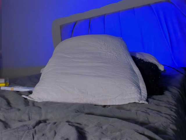 Melany-8's BongaCams show and profile