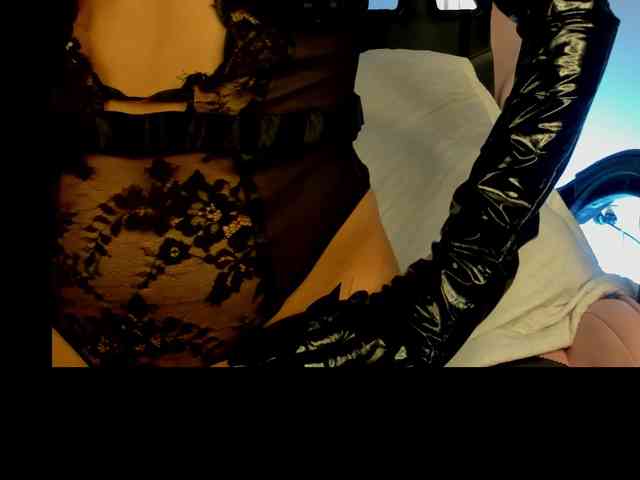 Melany-8 webcam