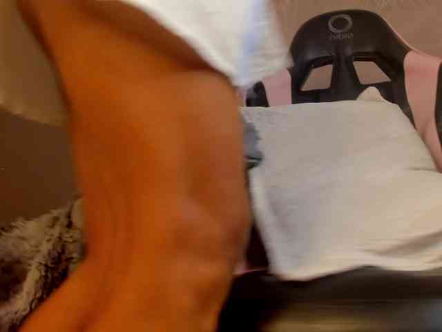 Melany-8 webcam