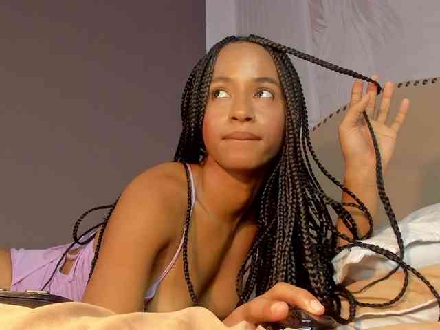 Melany-8 webcam