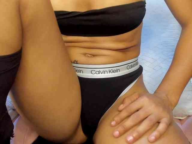 Melany-8 webcam