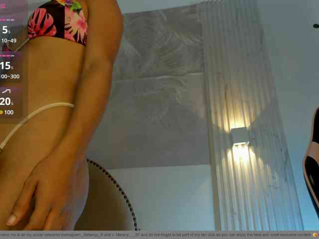 Melany-8 webcam