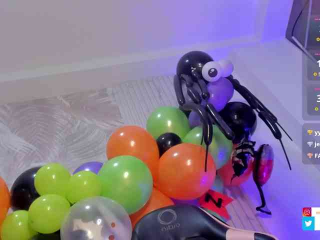Melany-8 webcam