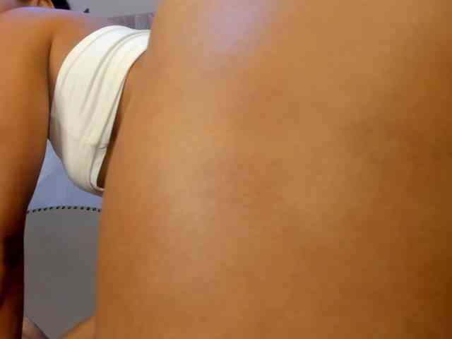 Melany-8 webcam
