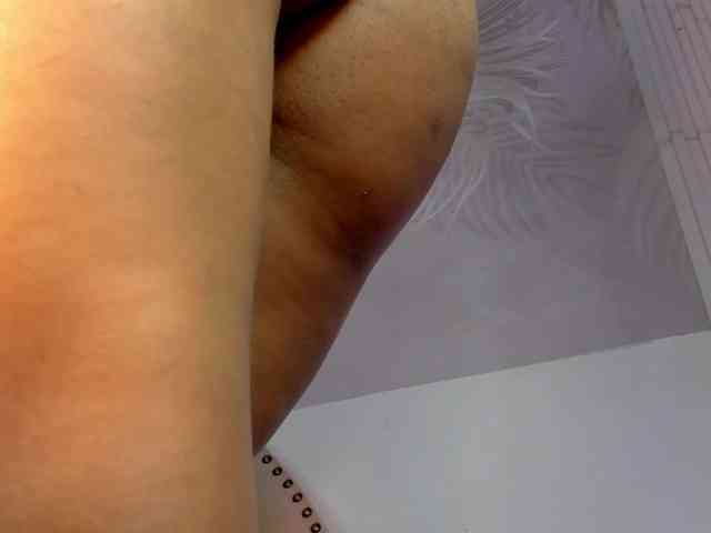 Melany-8 webcam