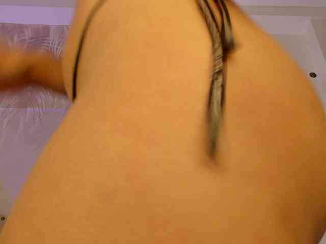 Melany-8 webcam