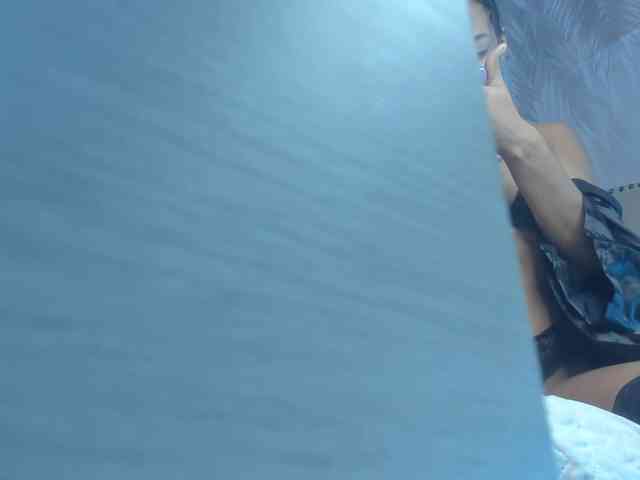 Melany-8 webcam