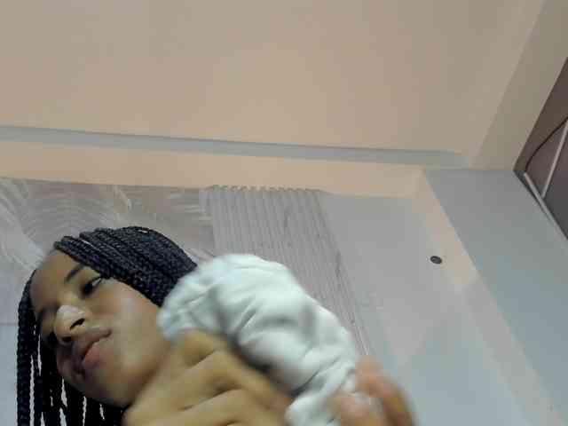 Melany-8 webcam