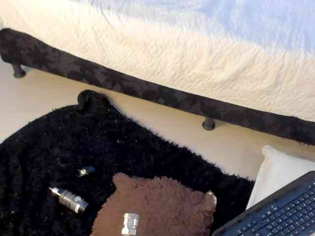 Melany-8 webcam