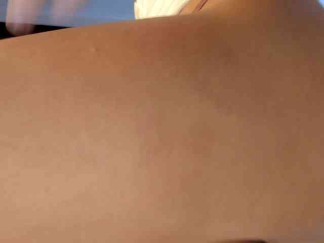 Melany-8 webcam