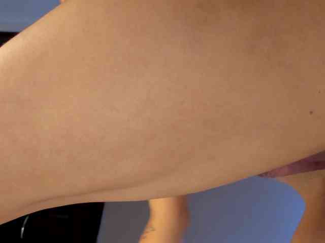 Melany-8 webcam