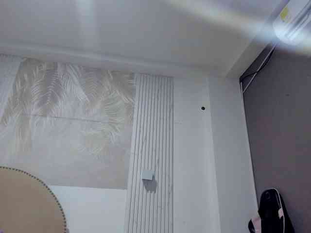 Melany-8 webcam