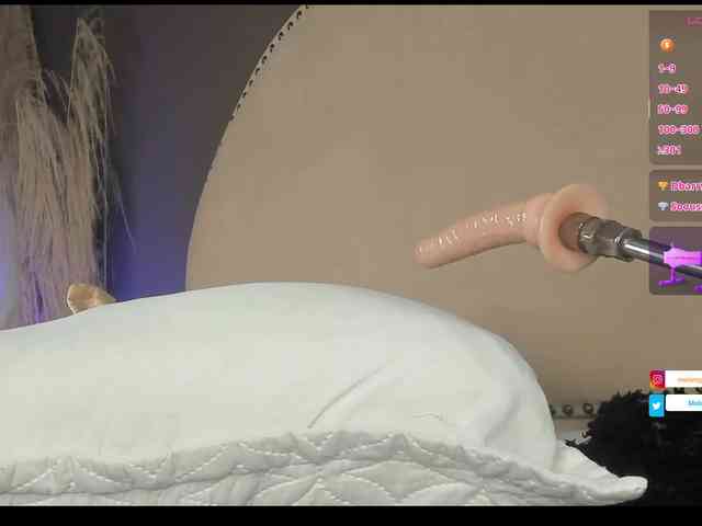 Melany-8 webcam