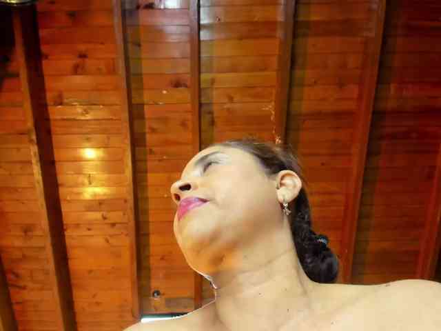 Yaya189 webcam