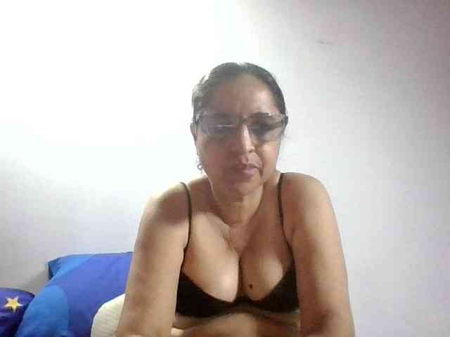 Yaya189 webcam