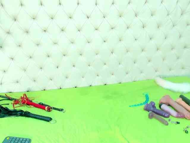 Zara-Blaaze webcam