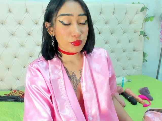 Zara-Blaaze webcam