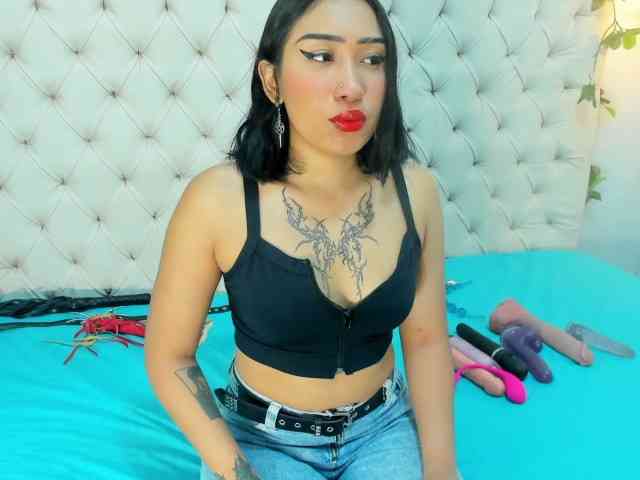 Zara-Blaaze webcam
