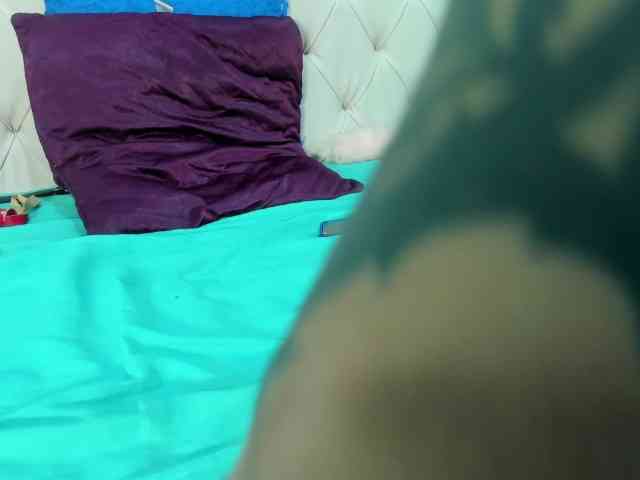 Zara-Blaaze webcam