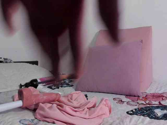 RavenQueen1 webcam
