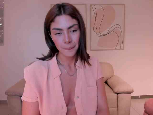LannaCarter webcam