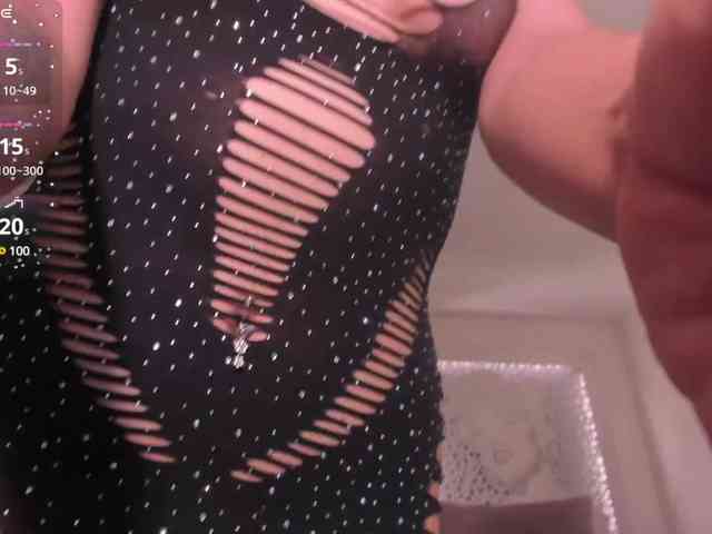 LannaCarter webcam