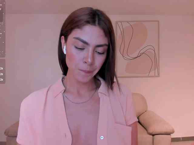 LannaCarter webcam