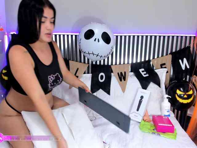 Hanah-Greey webcam