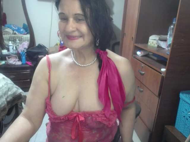 jazmin-mature's BongaCams show and profile