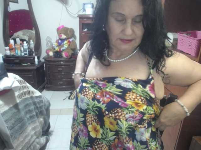 jazmin-mature's BongaCams show and profile