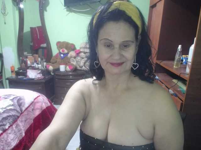 jazmin-mature webcam