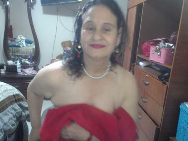 jazmin-mature's BongaCams show and profile