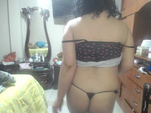 jazmin-mature's BongaCams show and profile