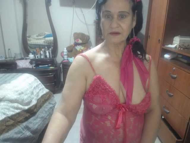 jazmin-mature's BongaCams show and profile