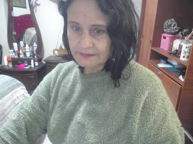 jazmin-mature's BongaCams show and profile