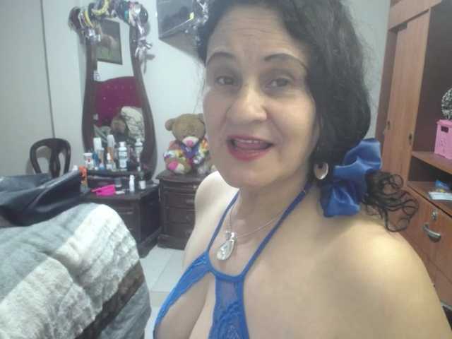 jazmin-mature's BongaCams show and profile