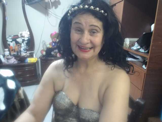 jazmin-mature's BongaCams show and profile